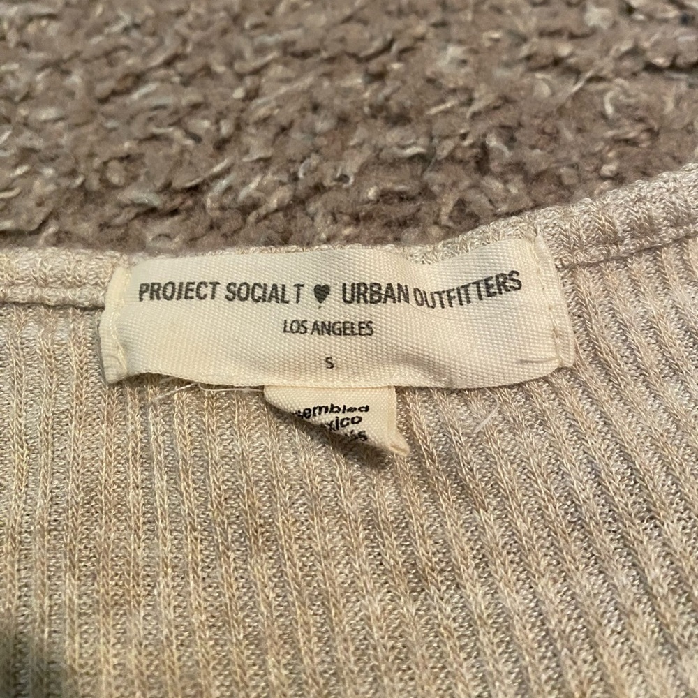 Urban Outfitters Crop